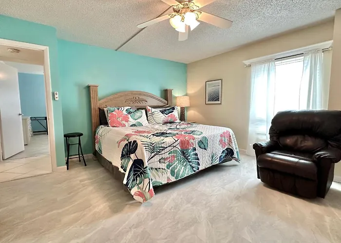 440 West 501-s * Clearwater Beach