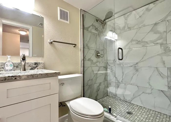 440 West 501-s Apartment *